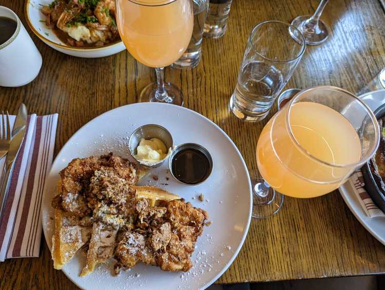 Top 5 Best Bottomless Brunches in DC Bottomless Bros Opinion