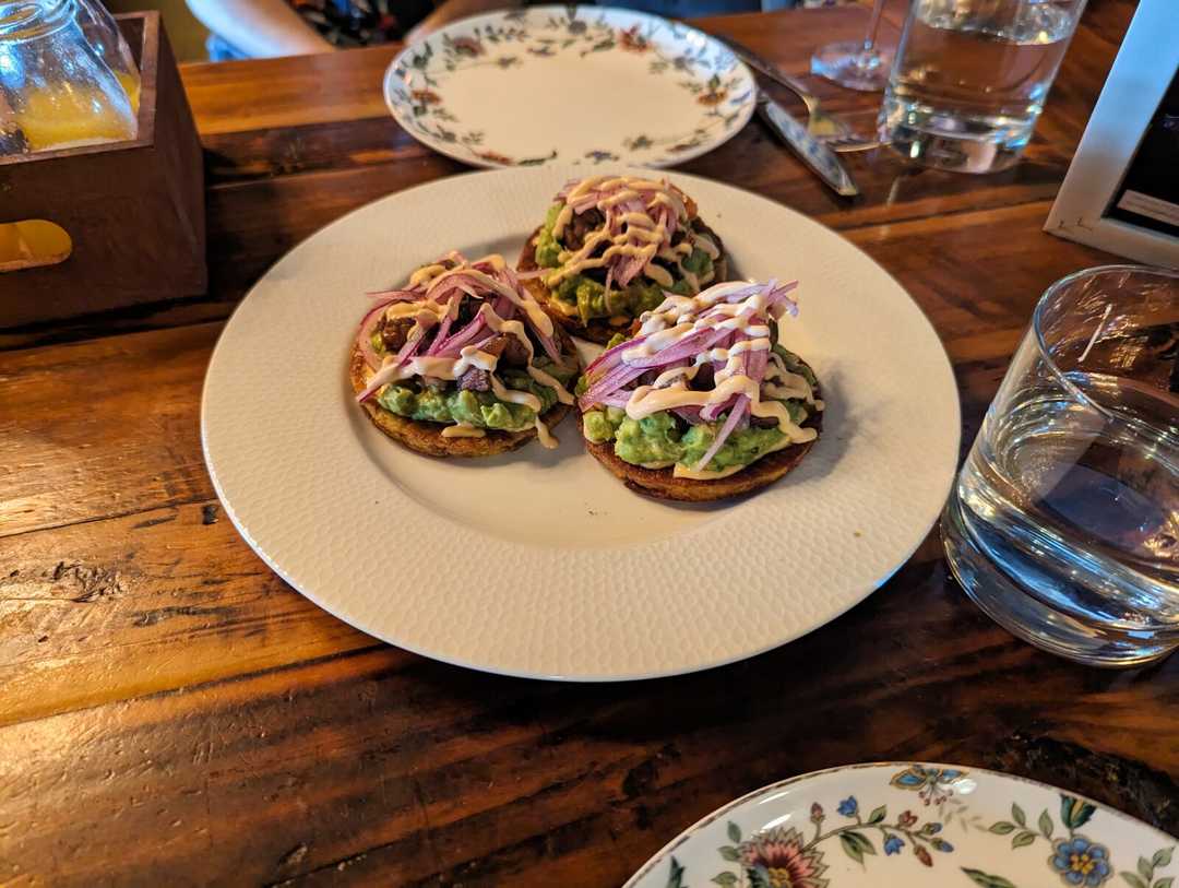 El Secreto de Rosita Brunch Review by Bottomless Bros DC