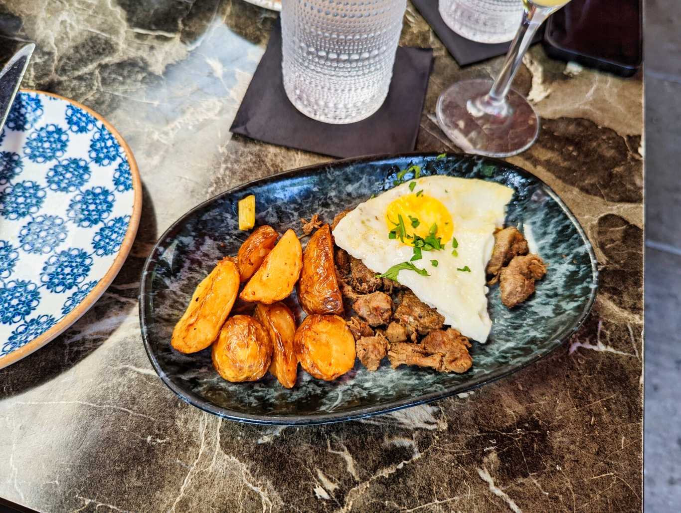 agora-brunch-review-by-bottomless-bros-dc